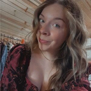 Meet your Posher, Maddie